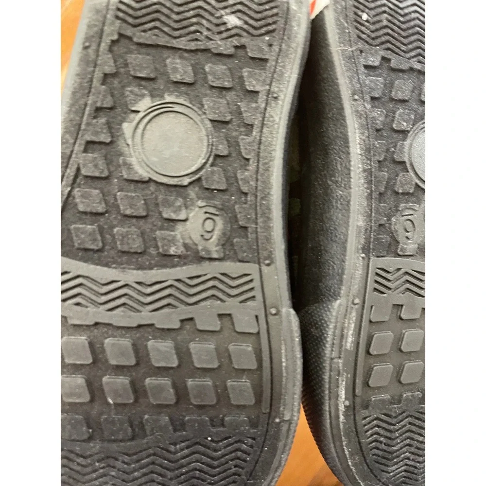 Old Navy Toddler Boys Camo Canvas High Top Skate Sneakers Green Black Size 6